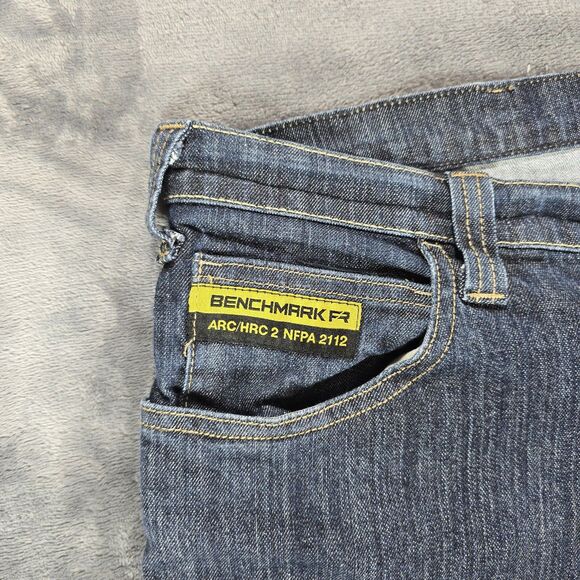 Benchmark Un-Holey FR Jeans Men 44x28 Blue ARC/HRC 2 Construction Workwear U.S.A - Picture 4 of 9